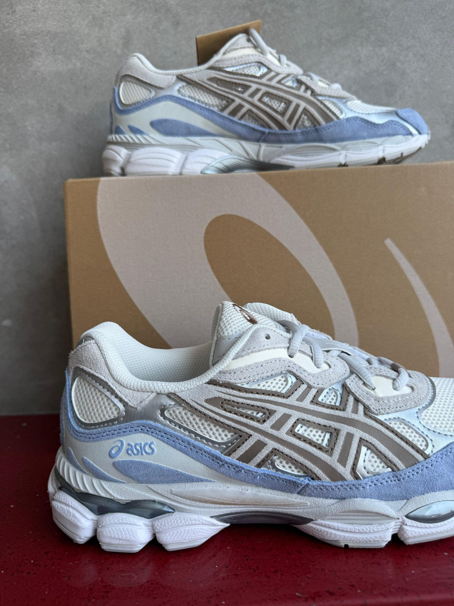 a8f95df3-fbb2-4728-b1df-463e23c496db