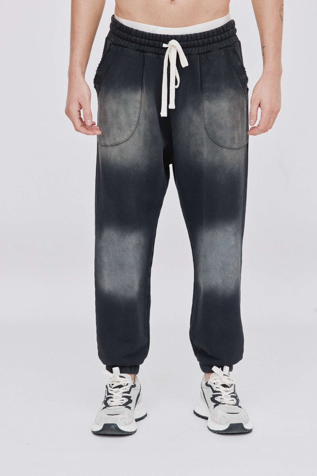 8dffaefc-4432-45cf-b5c0-0c9cb7174d07